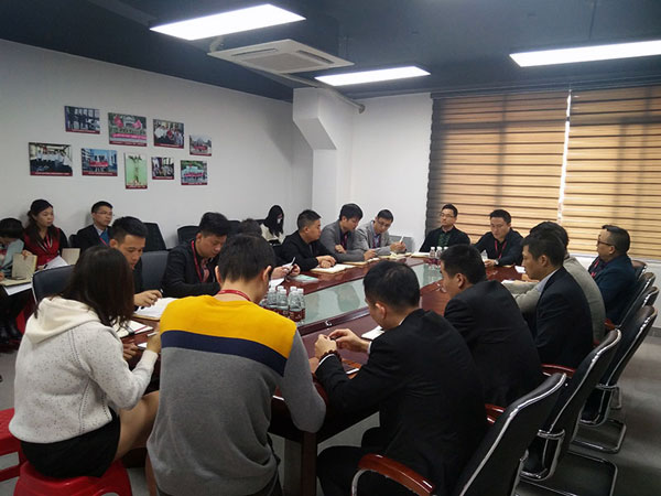 幸福是奮鬥出來的！——丝瓜视频网站在线观看陶團隊12月總結會